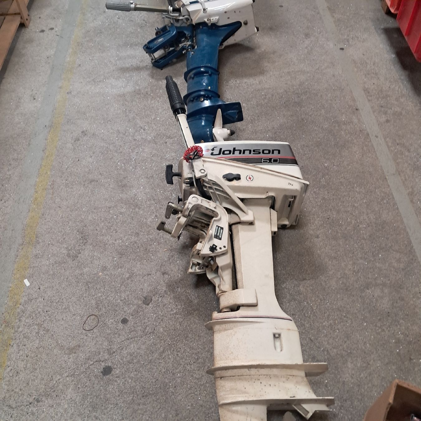 Motori: Aussenbordmotor 2 stück – Usato da Dietikon venduto da una_y6wy