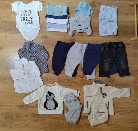 Lot de vêtements bébé taille 68 