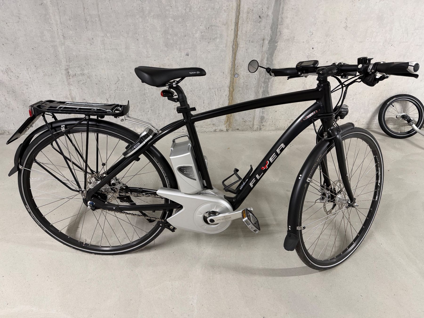 Flyer Biciclette: Flyer E-Bike schwarz – Usato da Liestal venduto da KUBULI28 4