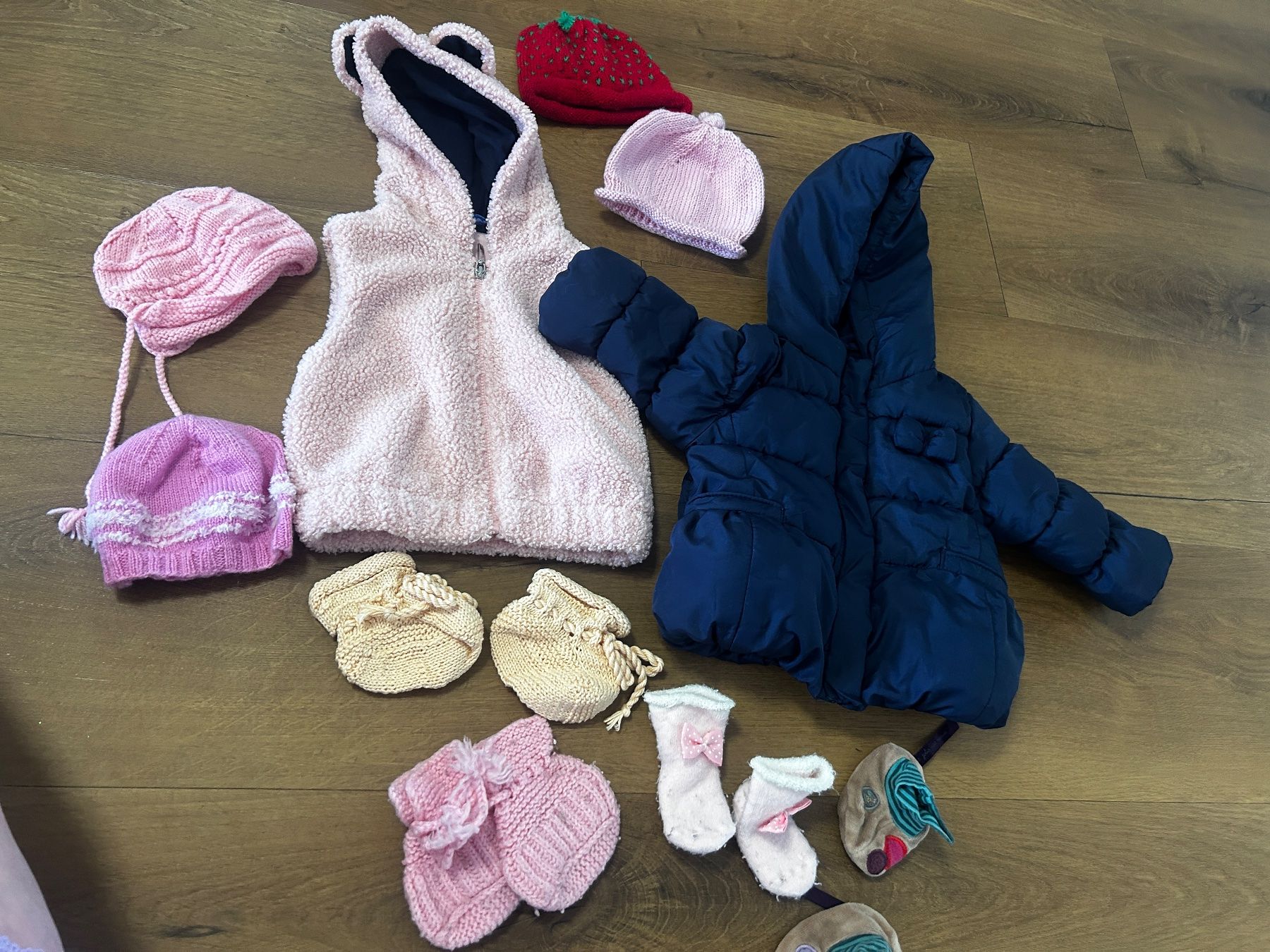 Lotti & Set di vestiti: Kleiderpaket Mädchen Gr 74 – Usato da Regensdorf venduto da Spyke55