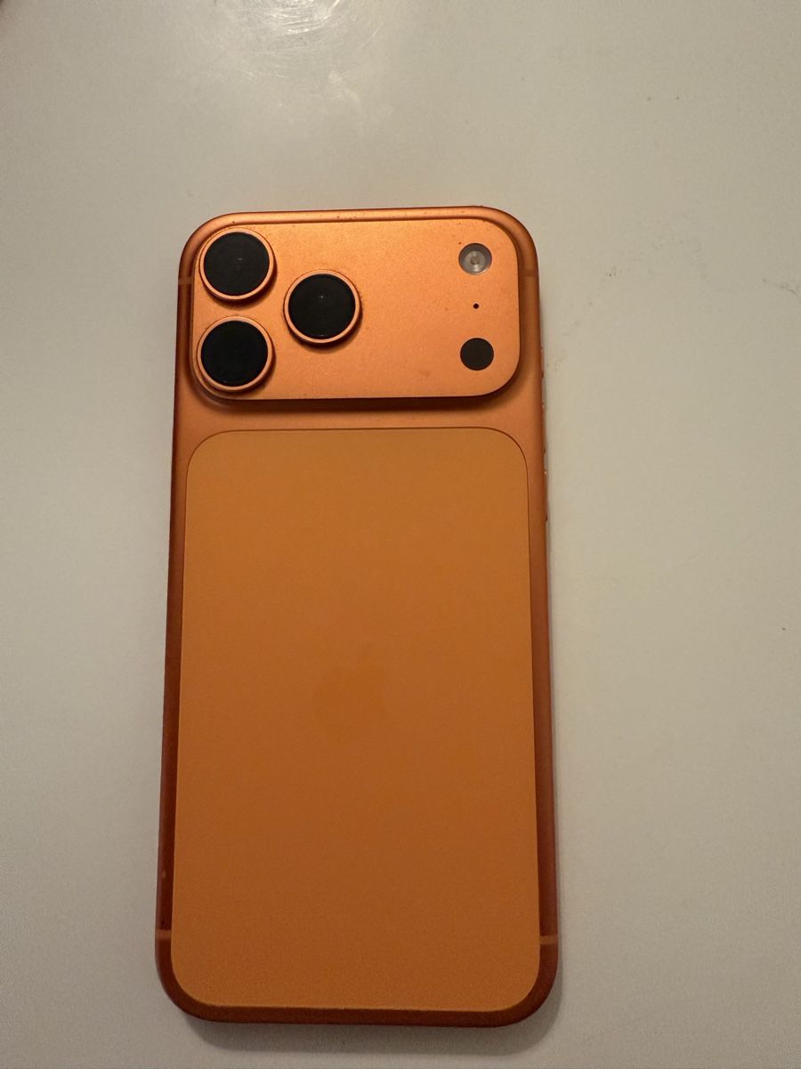 Apple Telefoni cellulari / Smartphones: iPhone 17 Pro Max 256 GB – Nuovo (secondo la descrizione) da Schlieren venduto da Tayyip58 1