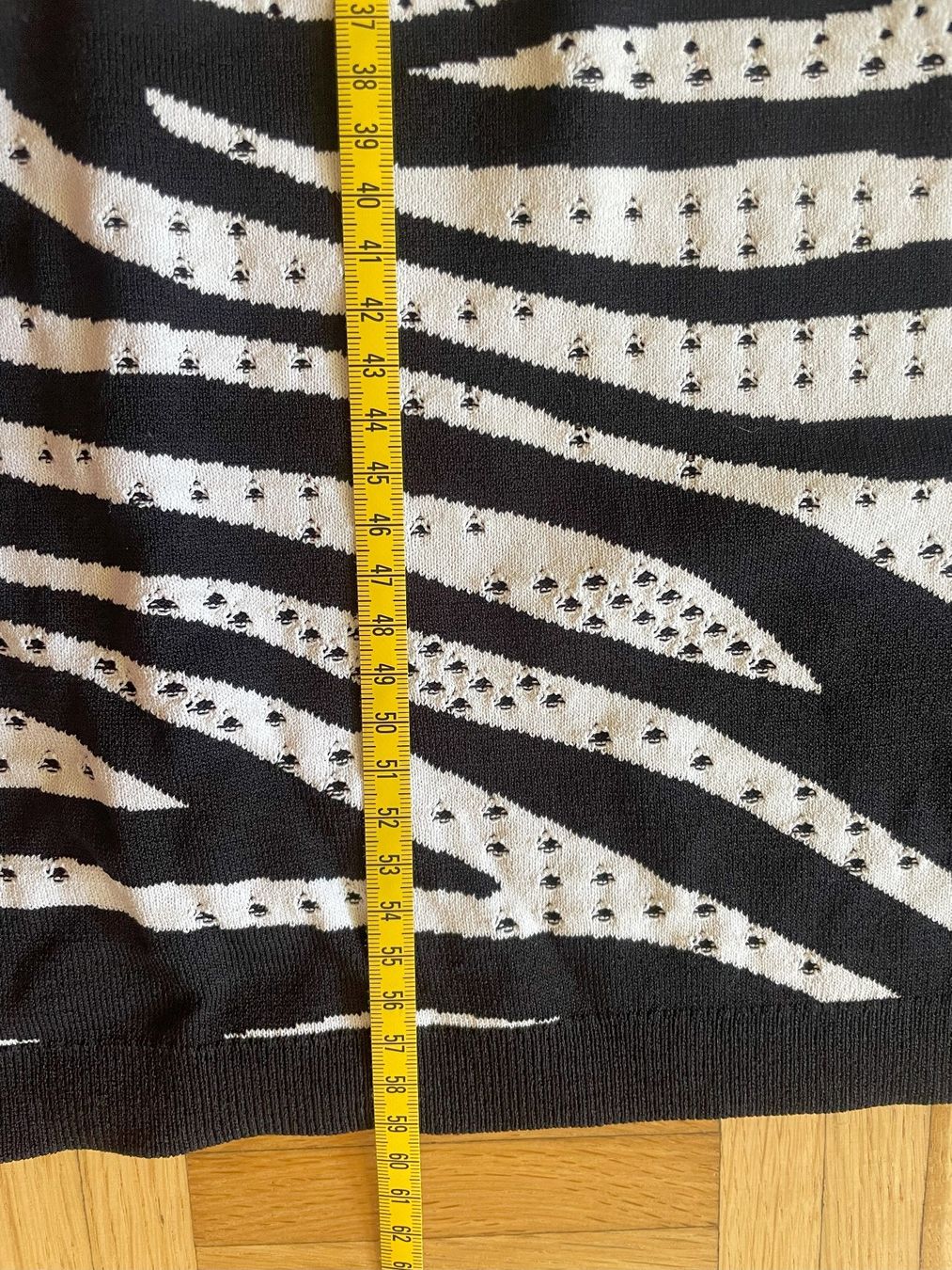 Karen Millen Maglioni & Felpe: Karen Millen Zebra-Pulli Grösse S – Usato da Zürich venduto da Miush999 3