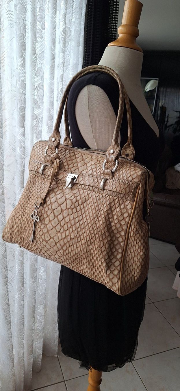 Lancaster Sacs femmes: Sac Lancaster cuir beige – D'occasion à St-Triphon par Jldr0 7
