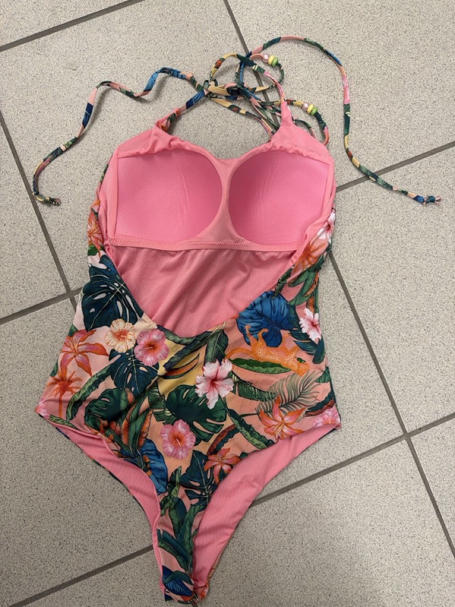 Costumi da bagno & Bikini: Sommer Badekleid Blumenmuster, Grösse M, neu – Nuovo (secondo la descrizione) da Weggis venduto da Doris 1