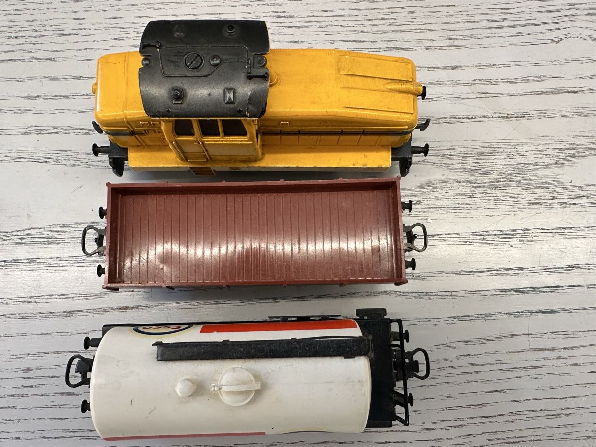 Märklin Modelleisenbahnen: Märklin 3080 DHG 500 Güterzug – Gebraucht aus Lupsingen von New-Haven 3
