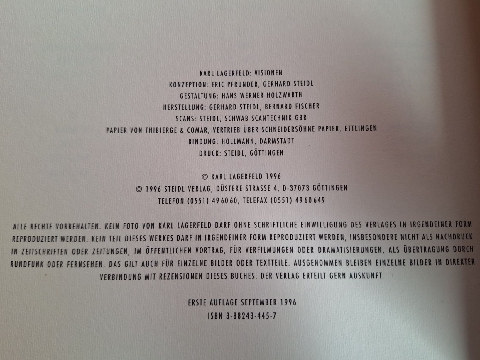Libri: KARL LAGERFELD - VISIONEN 1996 – Nuovo (secondo la descrizione) da Huttwil venduto da Kunterbuntli 5
