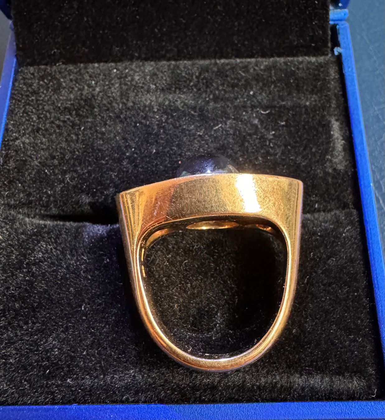 Anelli: Goldring mit Saphir-Cabochon und Diamanten – Usato da Ebikon venduto da Dmasterx 4