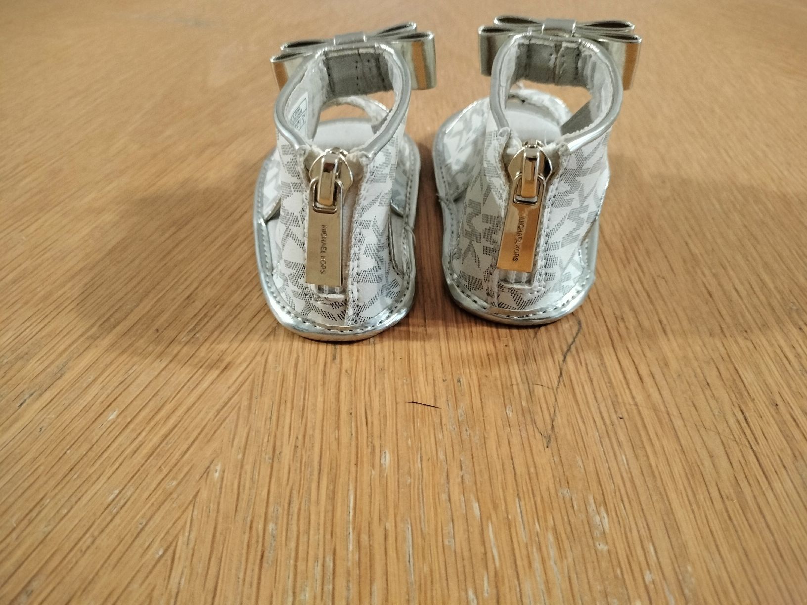 Scarpe per ragazzi: Kindersandalen – Usato da Oftringen venduto da sweden03 2