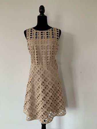 AKRIS: Exklusives Kleid mit Lochmuster + Unterkleid 38