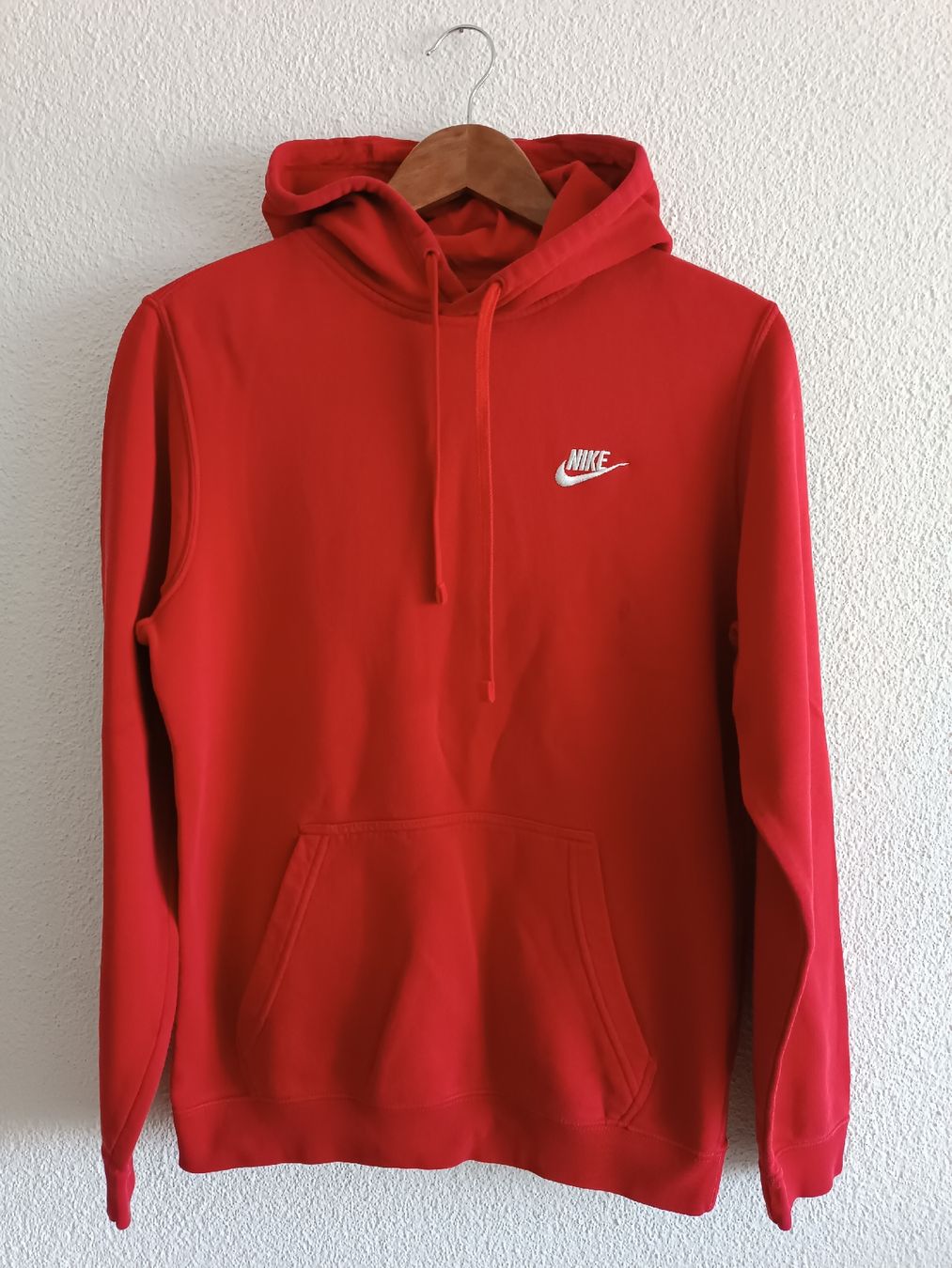 Nike Maglioni & Felpe: Hoodie's / Kapuzenpullover Nike Gr S – Usato da Binz venduto da julijuli 2