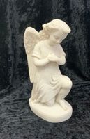 Engel aus Kunststein