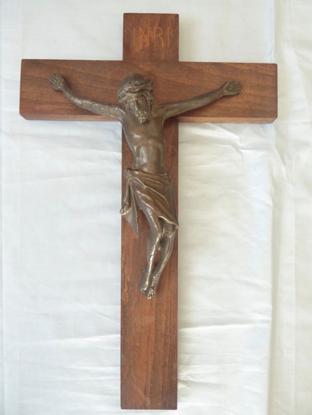 Skulpturen & Statuen: Holz-Kreuz mit Jesus – Gebraucht aus Zürich von Chaeffeler 2
