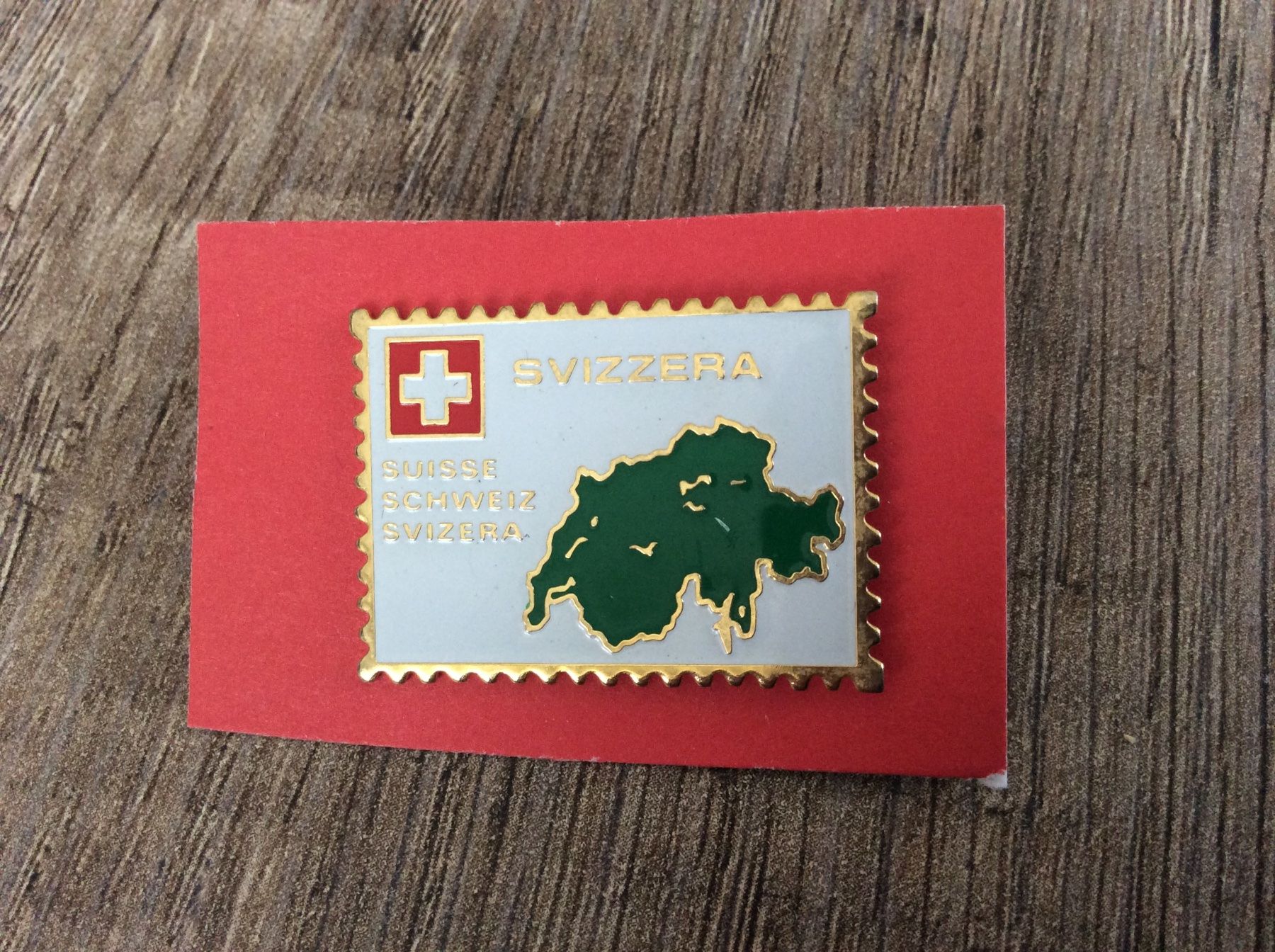 Placchette & Badge: 1 Briefmarken Pin – Usato da Triesen / Liechtenstein venduto da Edgardo55