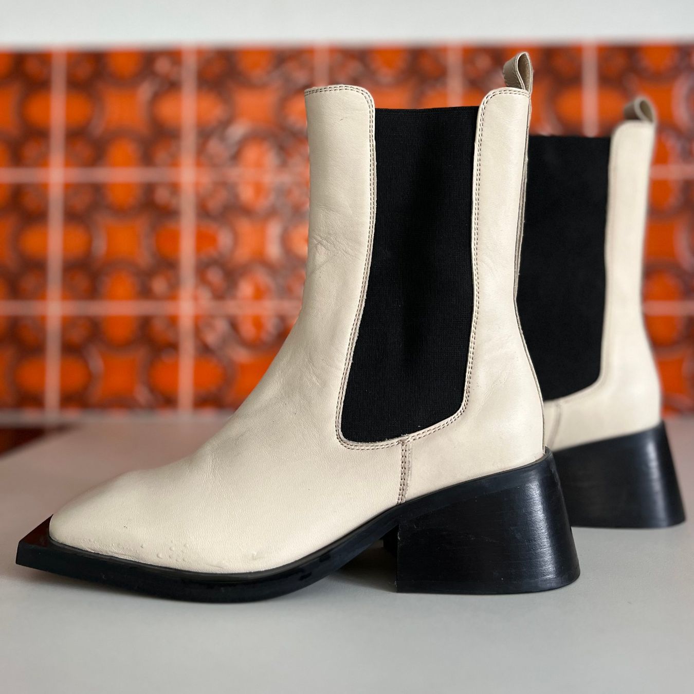 Aldo Scarpe da donna: ALDO, Hellbeige Chelsea-Stiefel – Nuovo (secondo la descrizione) da Bonstetten venduto da Cornelia7