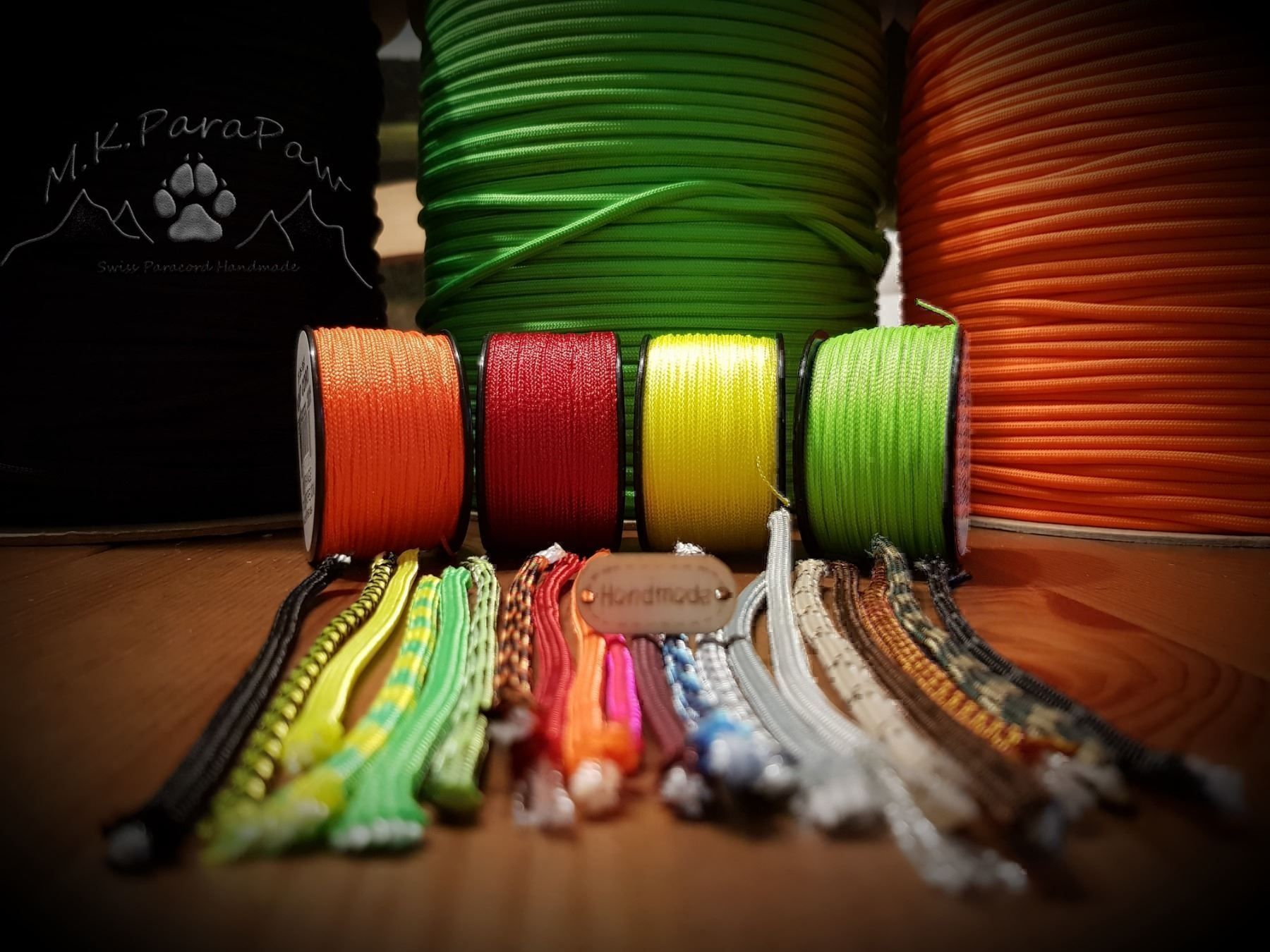 Guinzagli & Collari: Paracord Hundehalsband - 100% Handarbeit – Nuovo e nell'imballaggio originale da Näfels venduto da AllerleiCH 8