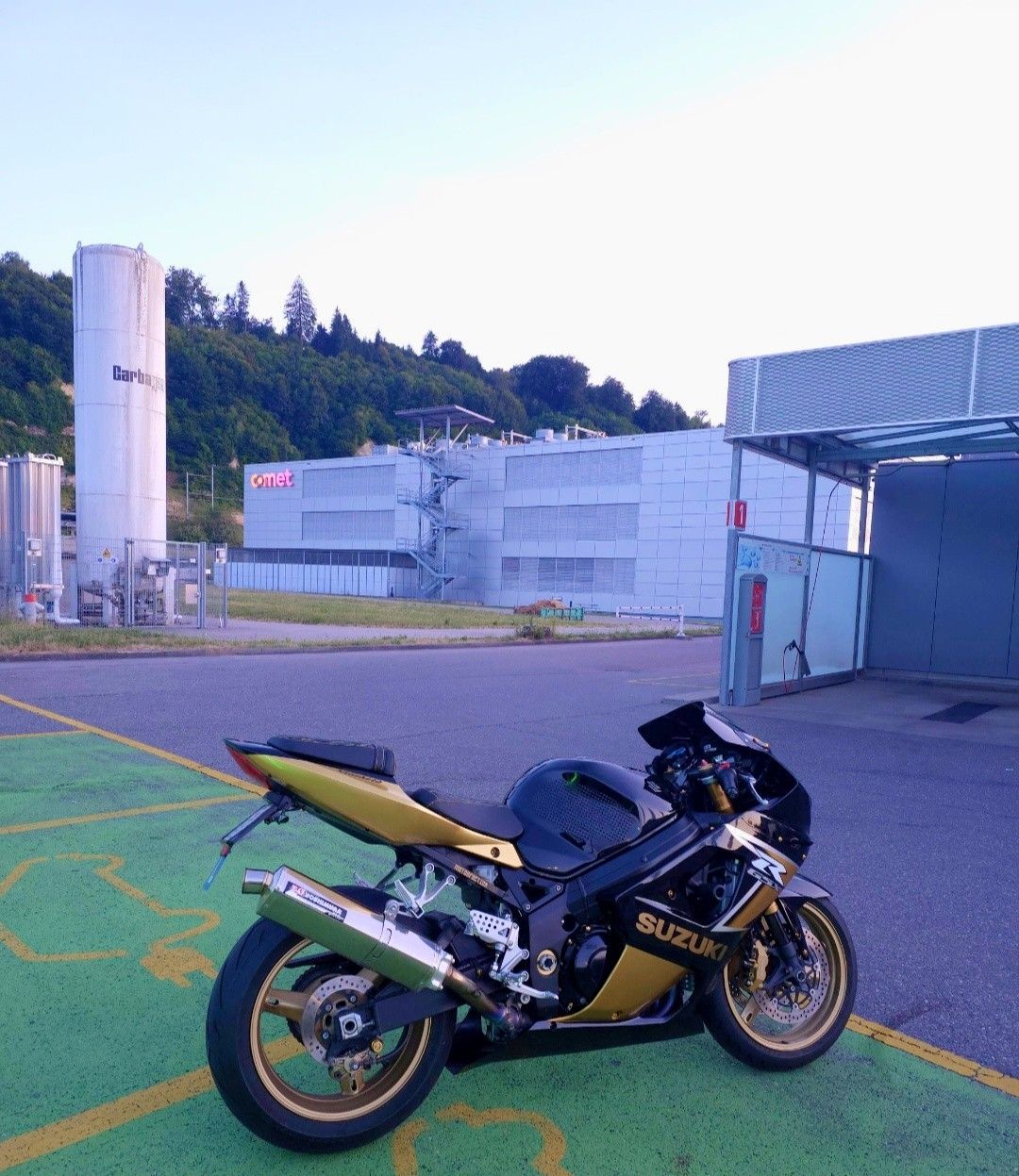 Suzuki Strada: Suzuki GSX-R 1000 – Nuovo (secondo la descrizione) da Thörishaus venduto da ale_sx8y 2