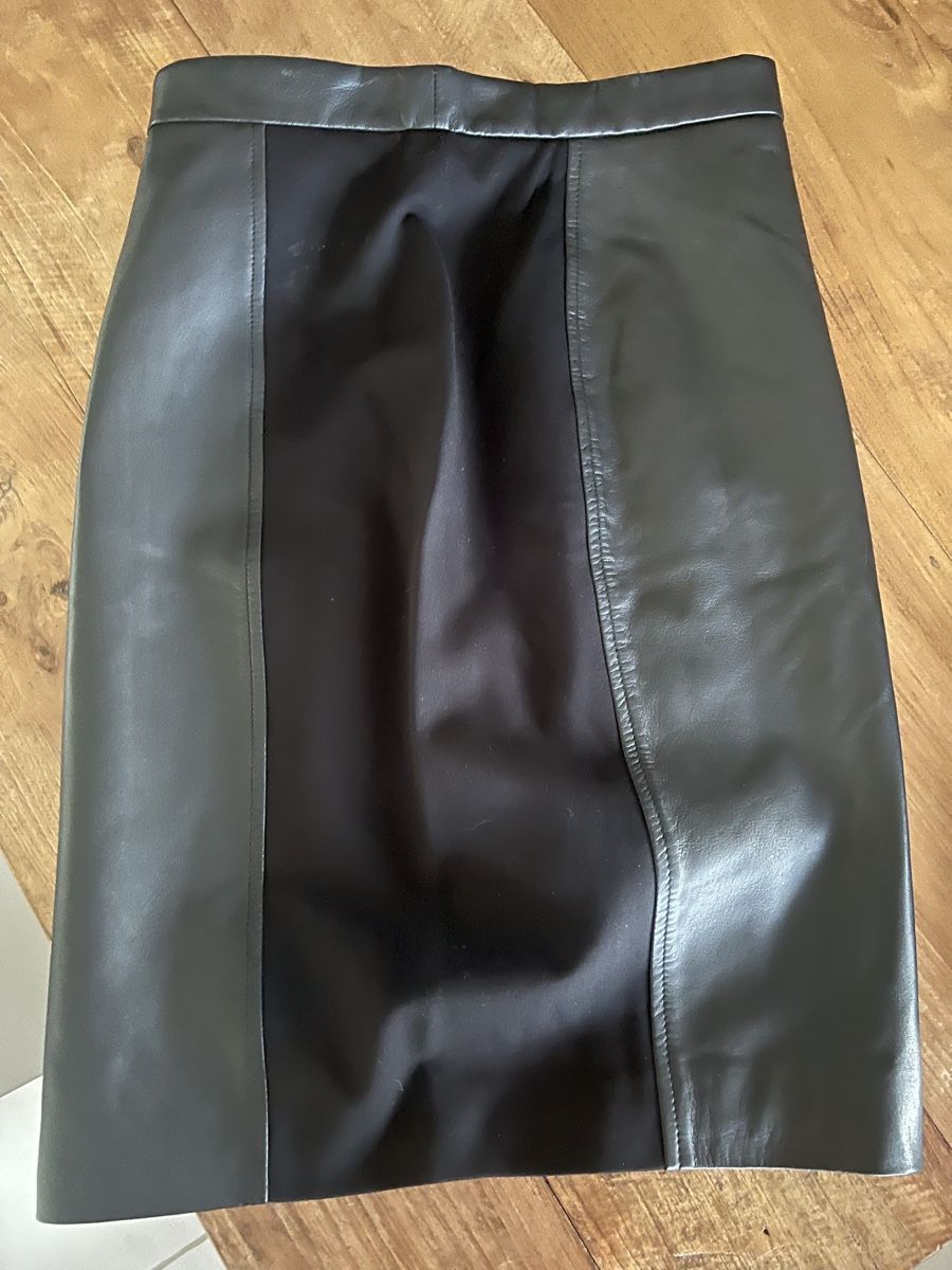 IKKS Gonne: Jupe crayon IKks cuir – Usato da Lugnorre venduto da cla_j6bq 1