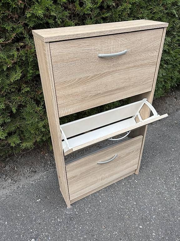 Armadi: Meuble chaussures – Usato da Salgesch venduto da yan_yzv2 1