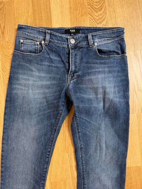 Versace Jeans: Versace Versus Herren Jeans Gr.30 – Usato da Wabern venduto da MagdalenaWabern 1