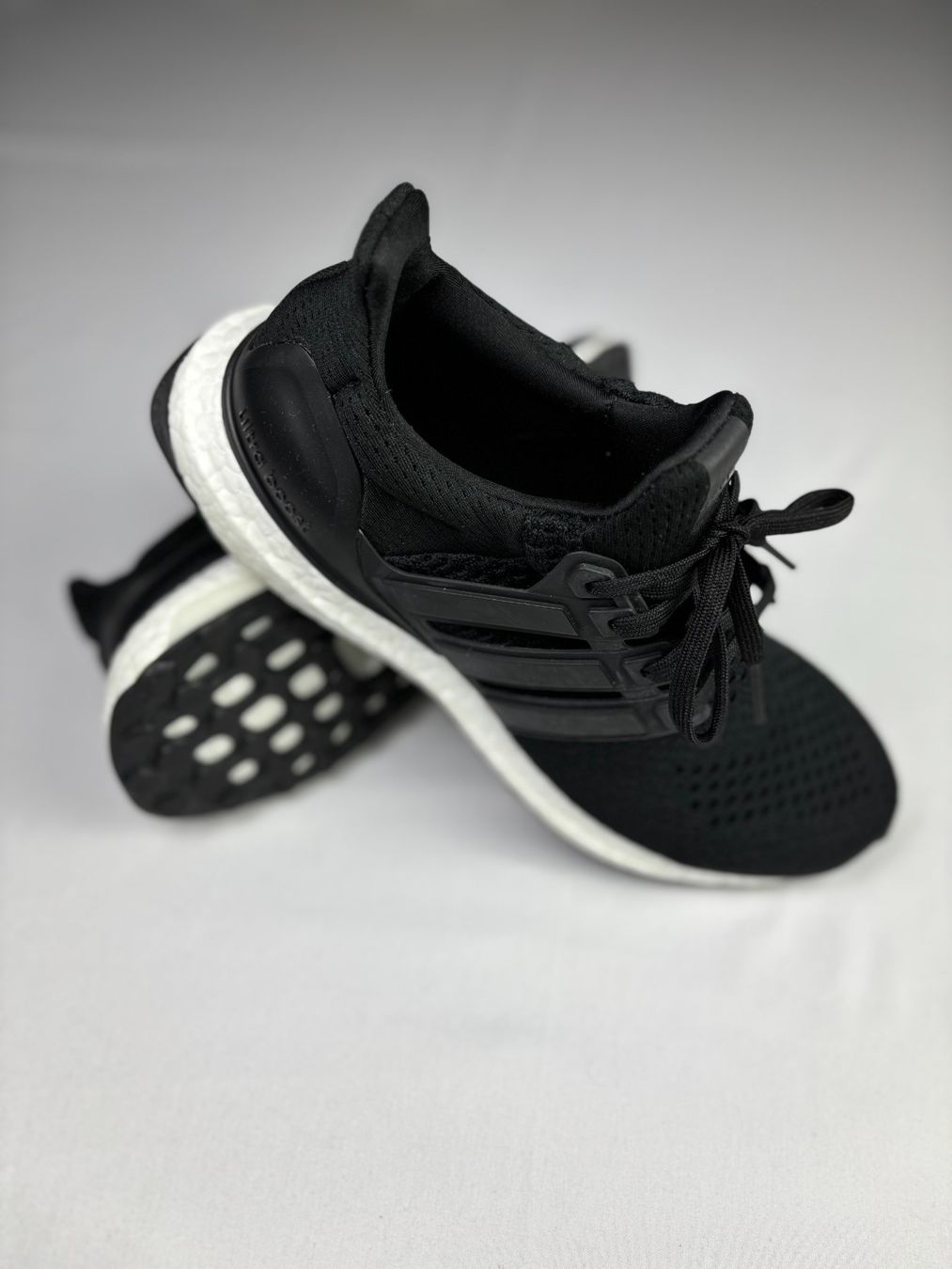 Adidas Scarpe da donna: Schuhe | Adidas | Grösse 39 1/3 – Nuovo (secondo la descrizione) da Hindelbank venduto da ARoeth1 3