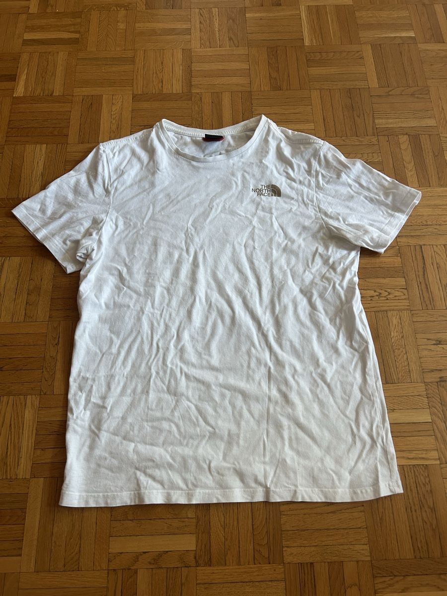 North Face T-Shirts: T-shirt The North Face – Gebraucht aus Grand-Lancy von eli_x5k9