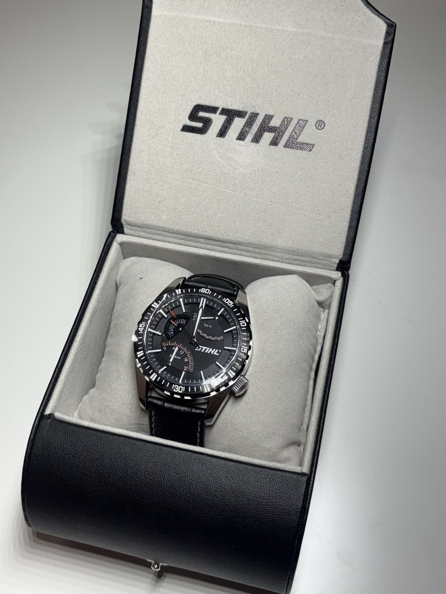 Orologi: Stihl Uhr in Neuzustand!! – Nuovo (secondo la descrizione) da Bäriswil BE venduto da rac_7w5c 1