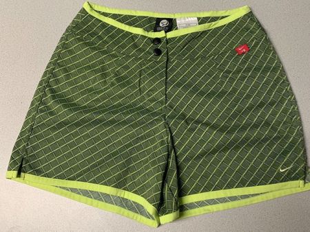 Nike Shorts, Gr. S, neuwertig