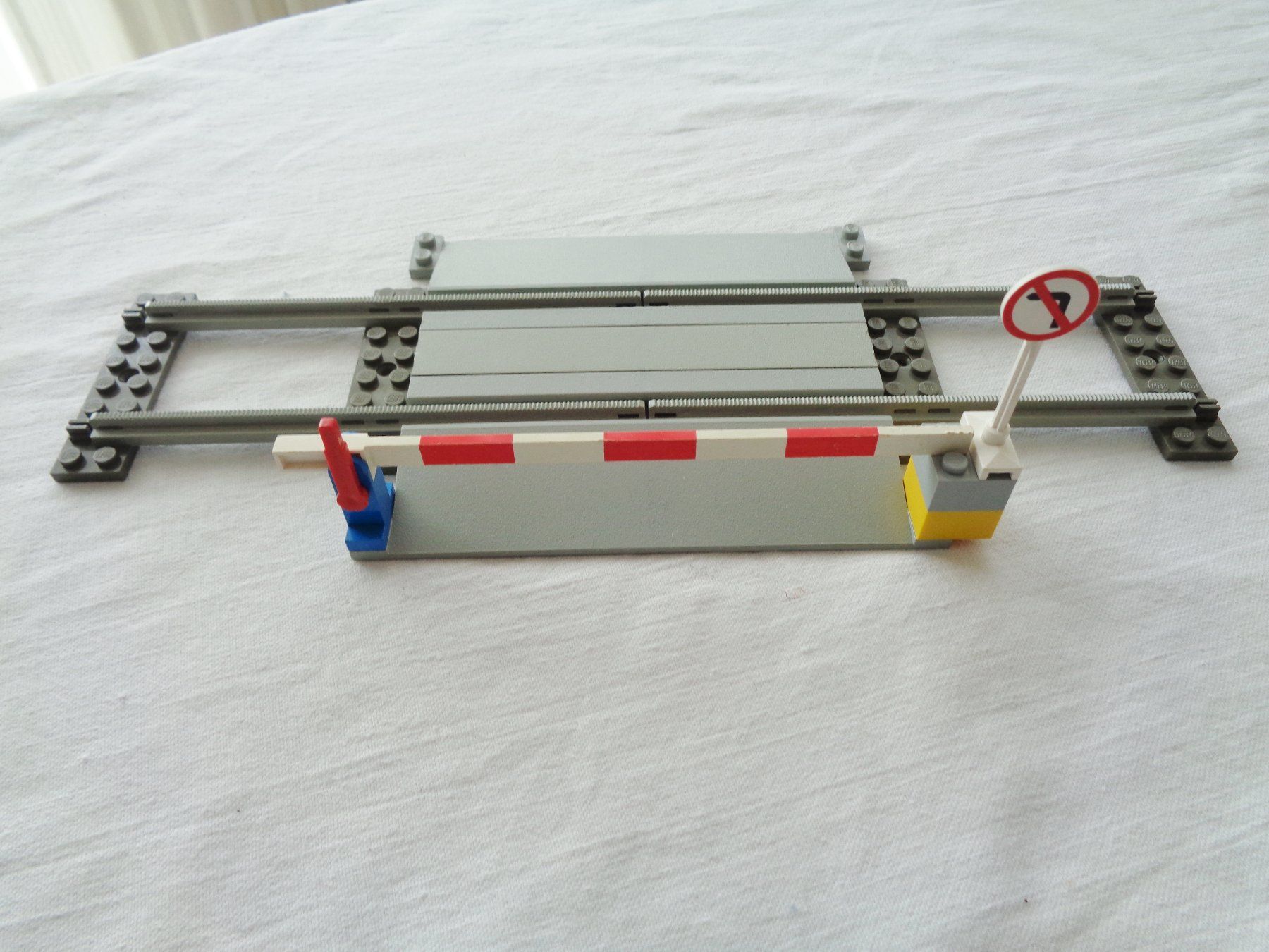 Lego Kit di costruzioni: Vintage LEGO Bahnübergang – Usato da Basel venduto da vidra66