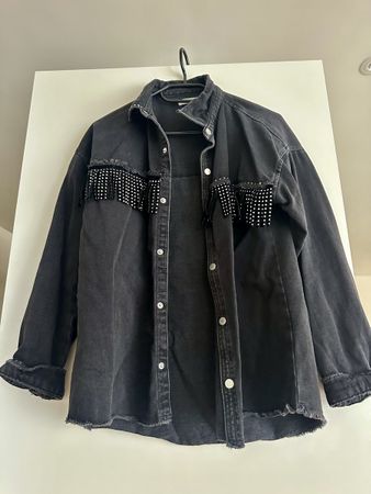 Zara Jeansjacke, schwarz, Fransen, Gr. 164