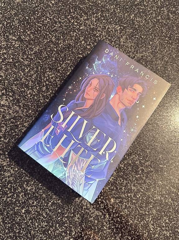 Bücher: Silver Elite von Dani Francis – Gebraucht aus Härkingen von Marc_Oliver_Egg 1