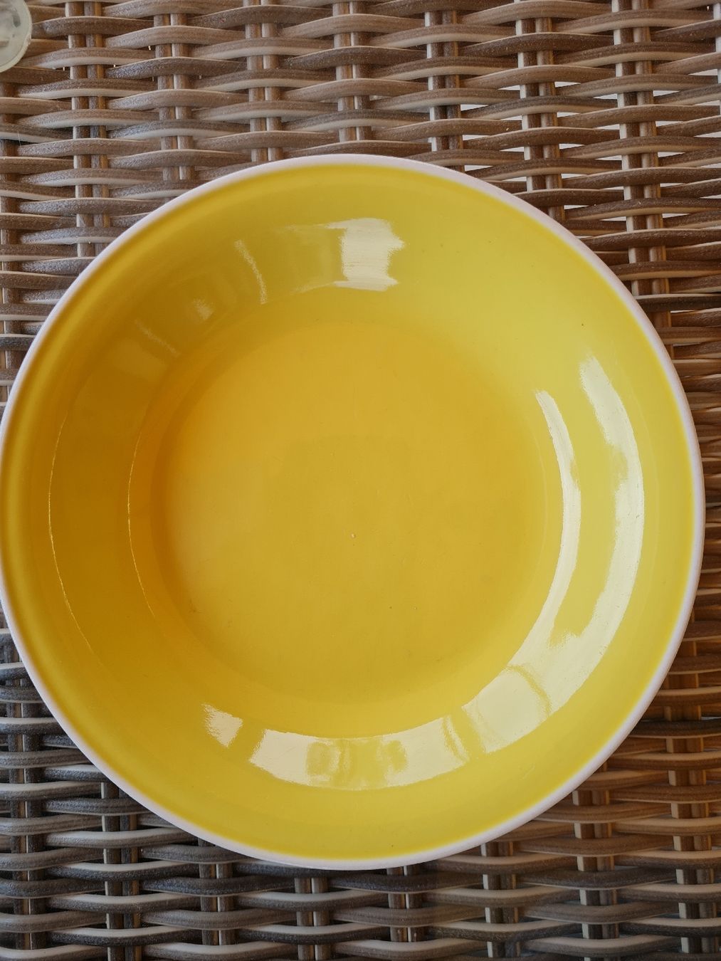 Rössler Assiettes: Rössler 4 Suppenteller gelb wie neu – D'occasion à Münsingen par Cuci31 1