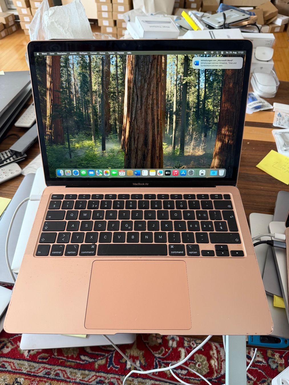 Apple Notebooks: Macbook Air. 2020 – Gebraucht aus Schattdorf von Kofi57