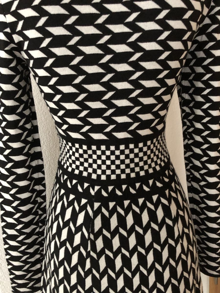 Marc Cain Kleider: Kleid MarcCain – Gebraucht aus Bettwiesen von cofrarium 1