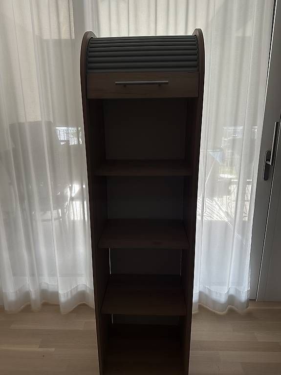 Armoires: Rolladenschrank / Regal mit Rolltür – D'occasion à Basel par joelpm