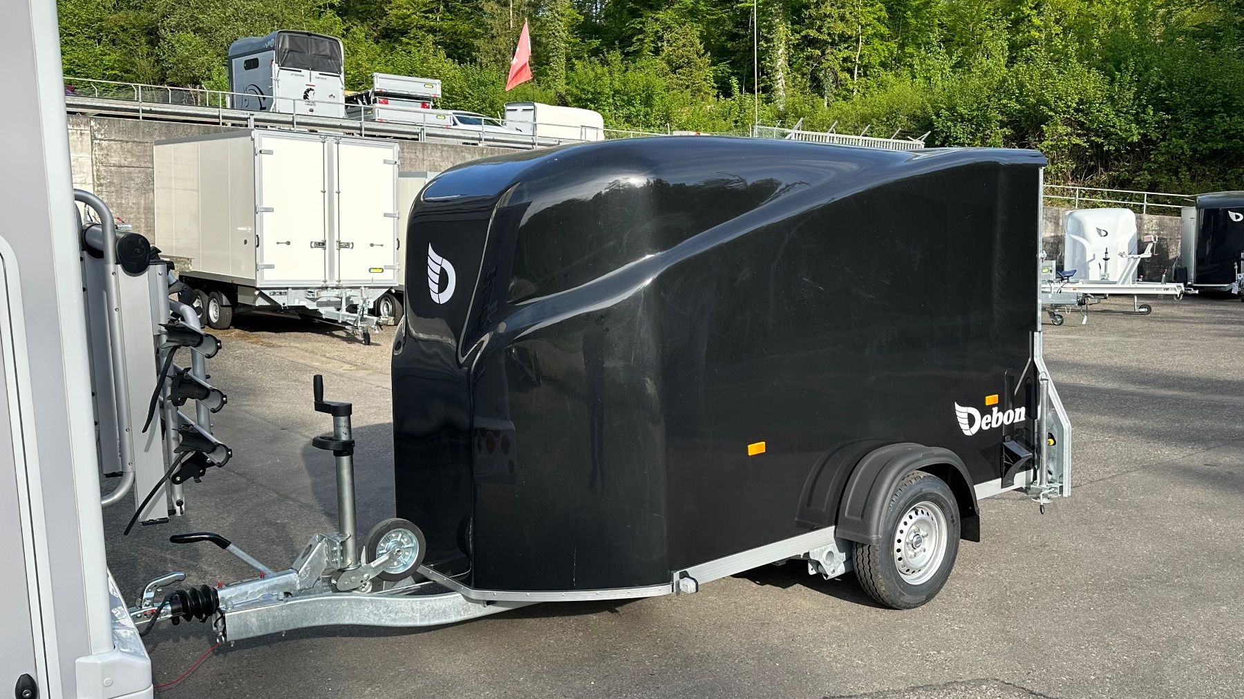 Cheval Liberte Anhänger: Autoanhänger – Neu (gemäss Beschreibung) aus Oberweningen von carlo016 1