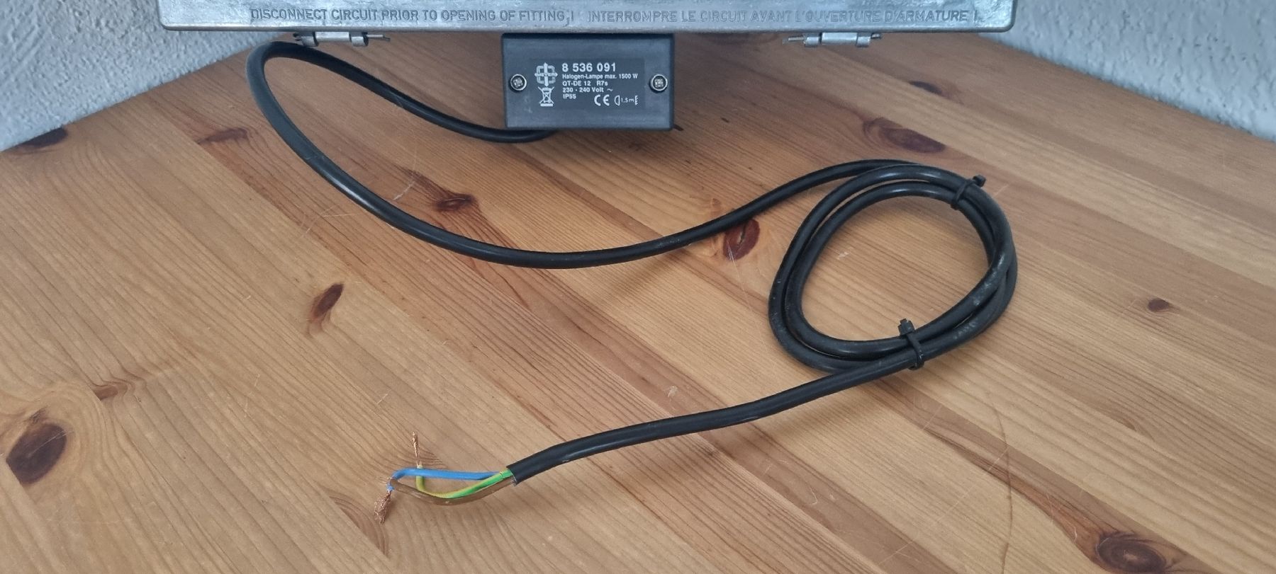 Lampade: Baustrahler Baustellenstrahler Halogen 1500 Watt Strahler – Nuovo (secondo la descrizione) da Affoltern am Albis venduto da thingsANDthings 2