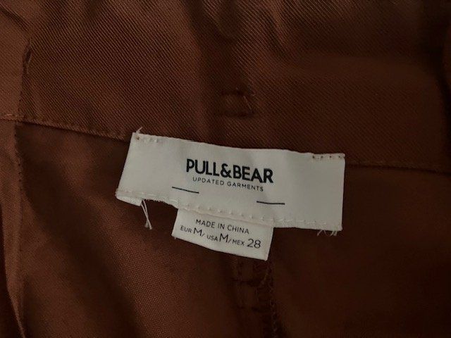 Pull&Bear Hosen: Pantalon Pull&Bear marron taille M – Gebraucht aus Marin-Epagnier von rchouchouu 1