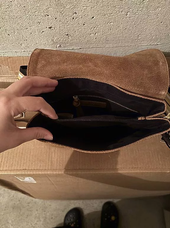 Borse da donna: Beck Söndergaard Tasche – Usato da Ennetbaden venduto da julija. 4