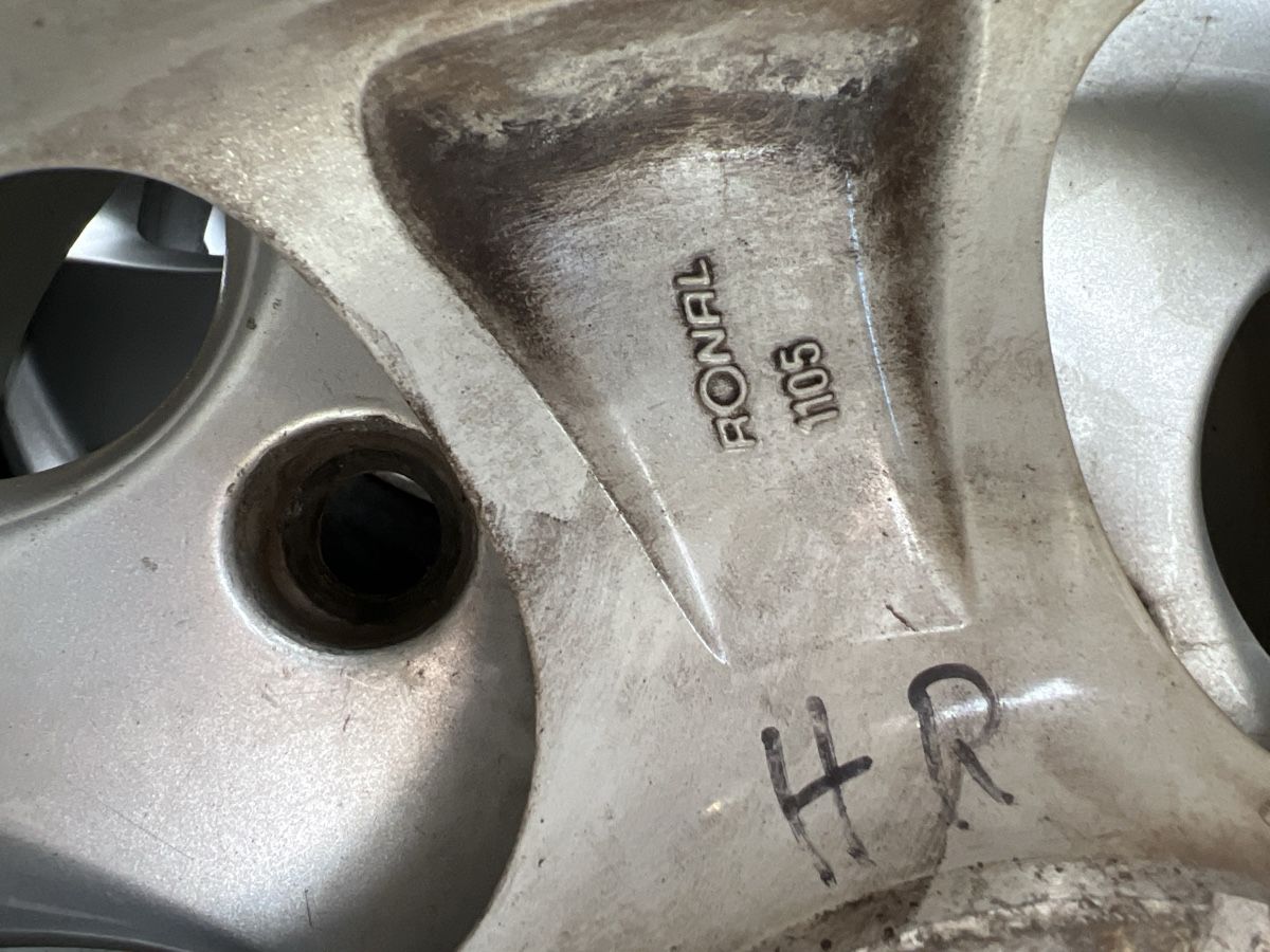 Pneumatici & Ruote complete: Kompletträder Mazda 2 – Usato da Russikon venduto da Crtracing 9