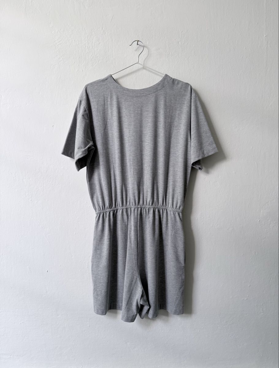 Tute: Jumpsuit MSCH Copenhagen grau Groesse M – Usato da Basel venduto da A-Z-B 1