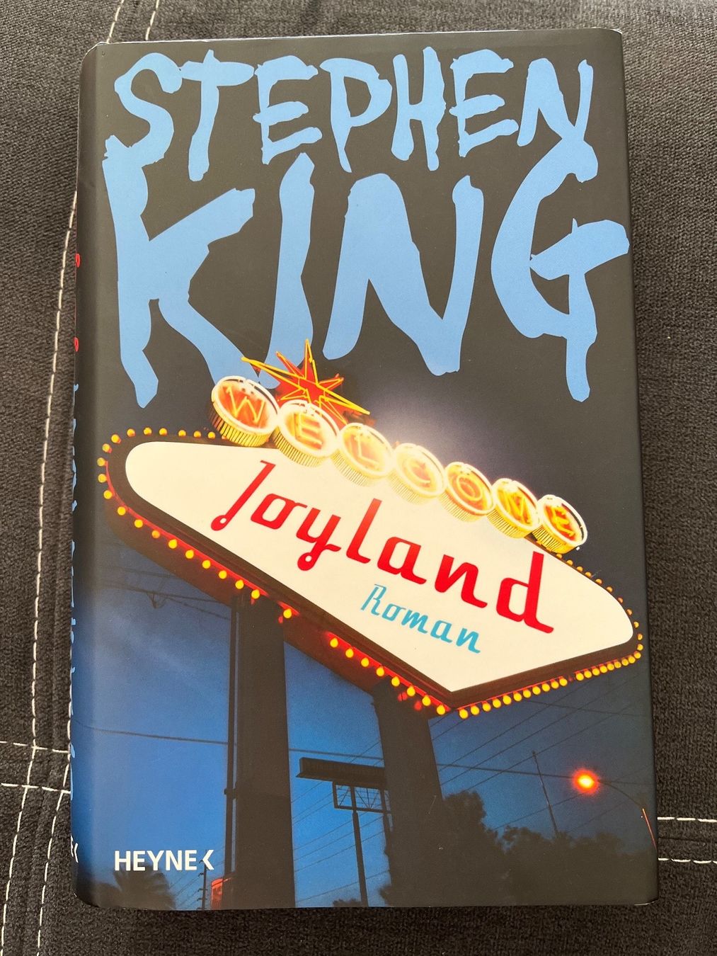 Libri: Joyland - Stephen King – Nuovo (secondo la descrizione) da Eichberg venduto da Jaasaa96