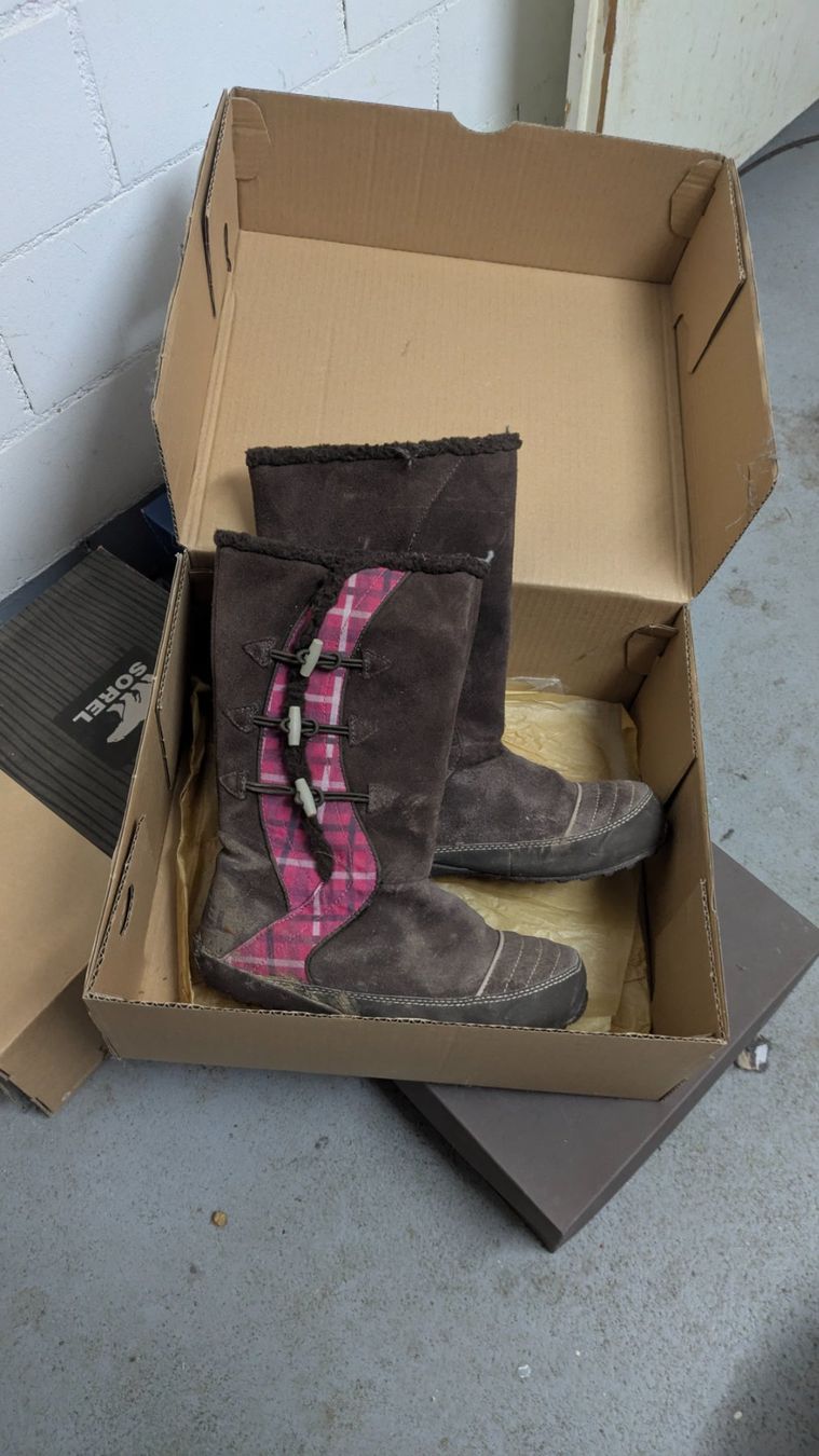Sorel Scarpe da donna: SOREL Stiefel braun – Usato da Morgarten venduto da rra_jvw7