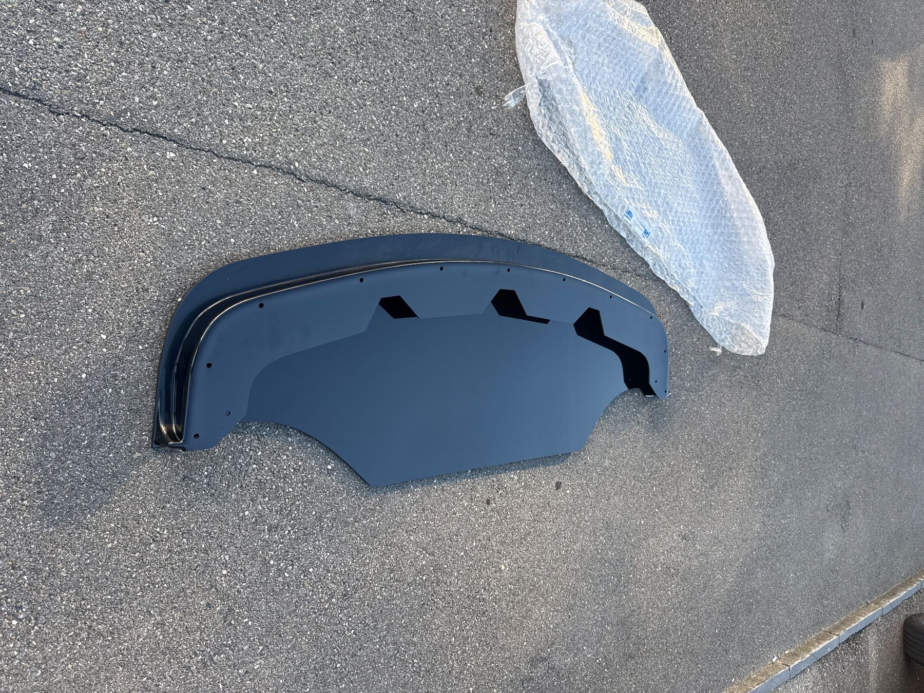 BMW Tutti pezzi di ricambio auto: E36 Evo 2 Splitter – Nuovo e nell'imballaggio originale da Gossau ZH venduto da fabio024 1