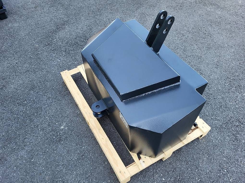 Trattori: Frontgewicht 600 kg – Nuovo e nell'imballaggio originale da Giswil venduto da Hans83