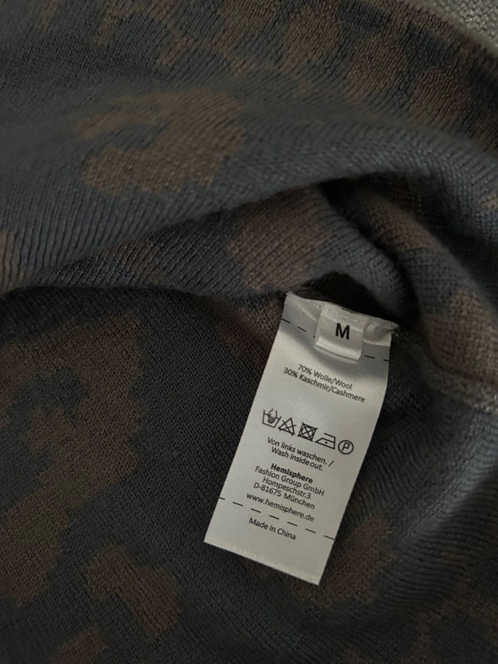 Vestiti: Schicker Look: Hemisphäre Pulli & Rock im Set – Usato da Wimmis venduto da rimnakit 3