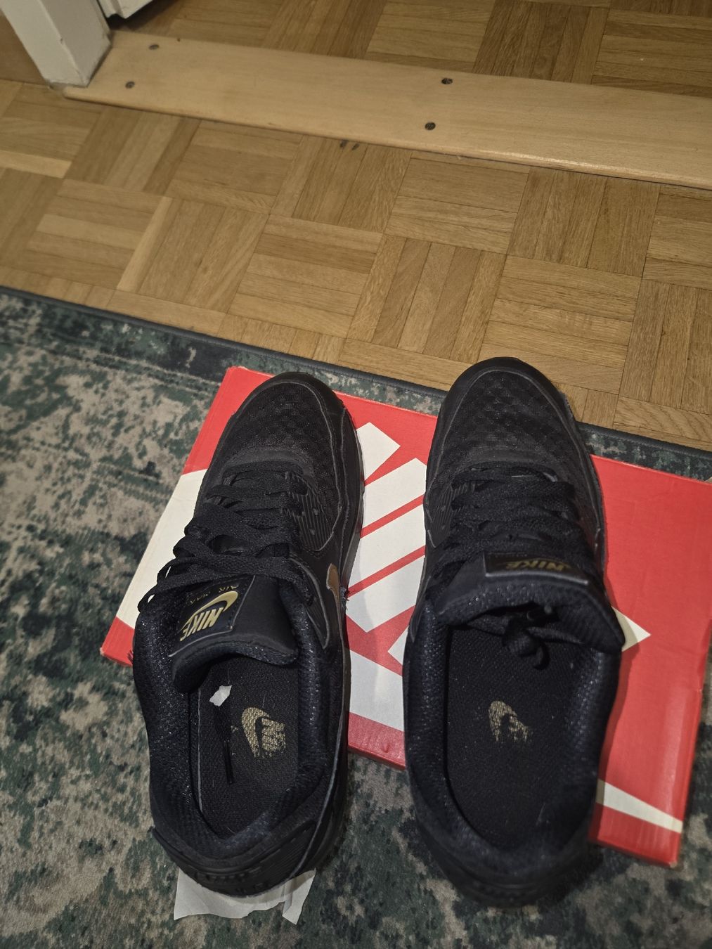 Nike Scarpe da uomo: Nike Air Max Gold – Usato da Carouge GE venduto da ann_6txb 1