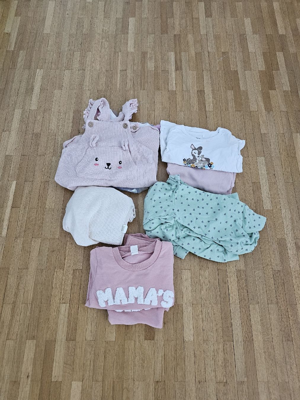 Lotti & Set di vestiti: Grosses Kleiderpaket 1 Mädchen Gr. 74/80 – Usato da Rothenburg venduto da Prinzaessin_Lillifee 1
