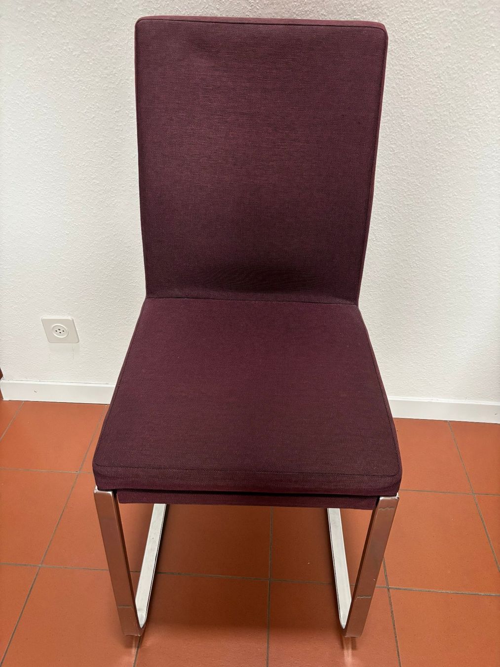 Set di tavolo e panche: Set de table et 4 chaises – Usato da Nyon venduto da Jessy044 2
