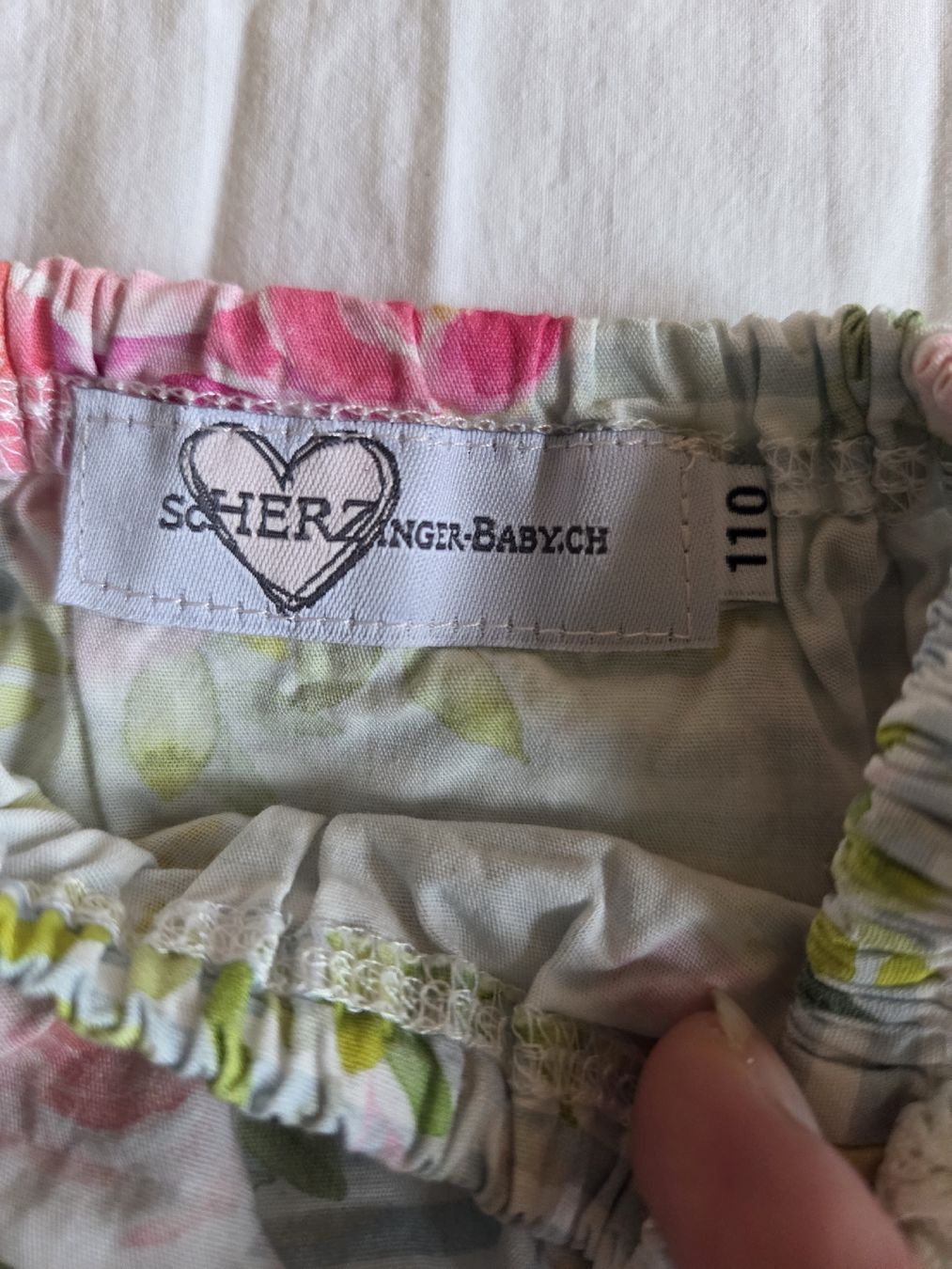 Camicette, T-shirt & Top: Handmadeblüsli  Flowers 110 – Usato da Uznach venduto da Unicorn81 1