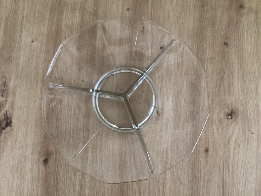 Ciotole: 2 Obstschalen Glas und Metall, gebraucht - incl. Deckchen – Usato da Bad Zurzach venduto da Hibiskus78 5